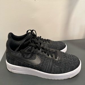 Women’s Nike Flyknit Air Force 1